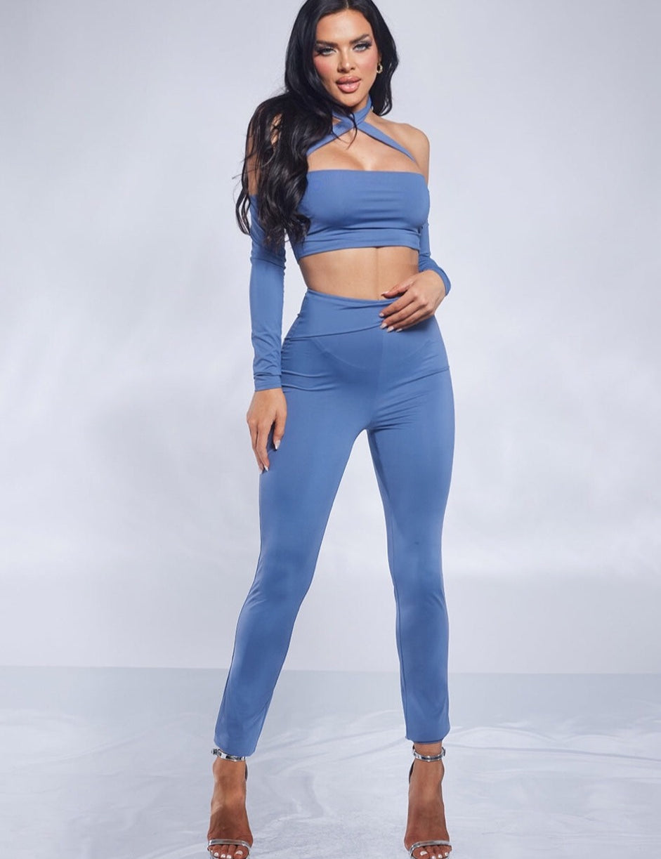 2 Pc Long Sleeve Cross Halter Crop Top and Legging Set