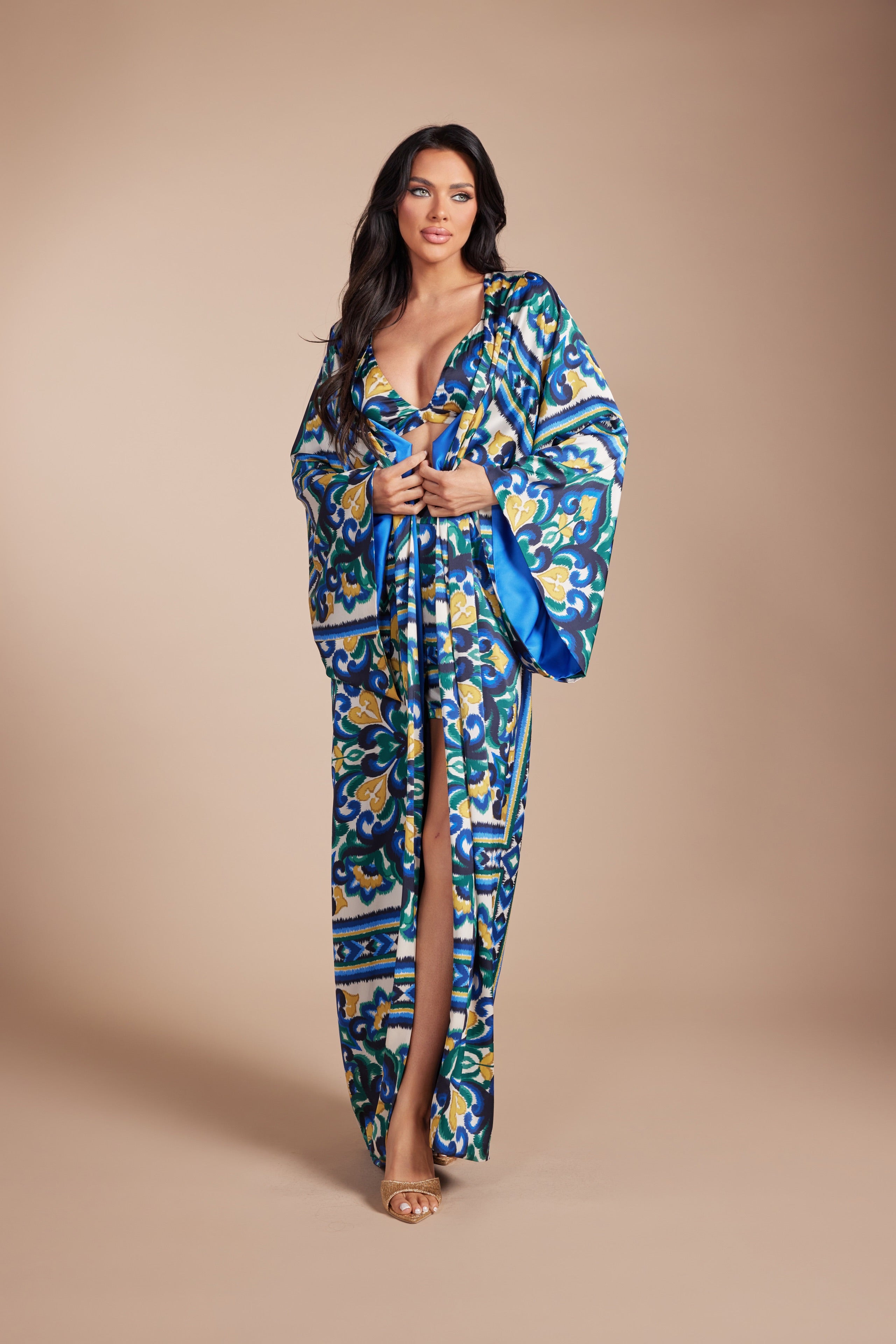 LuxurioPrinted Bralette, High-Waist Shorts & Dramatic Kimono