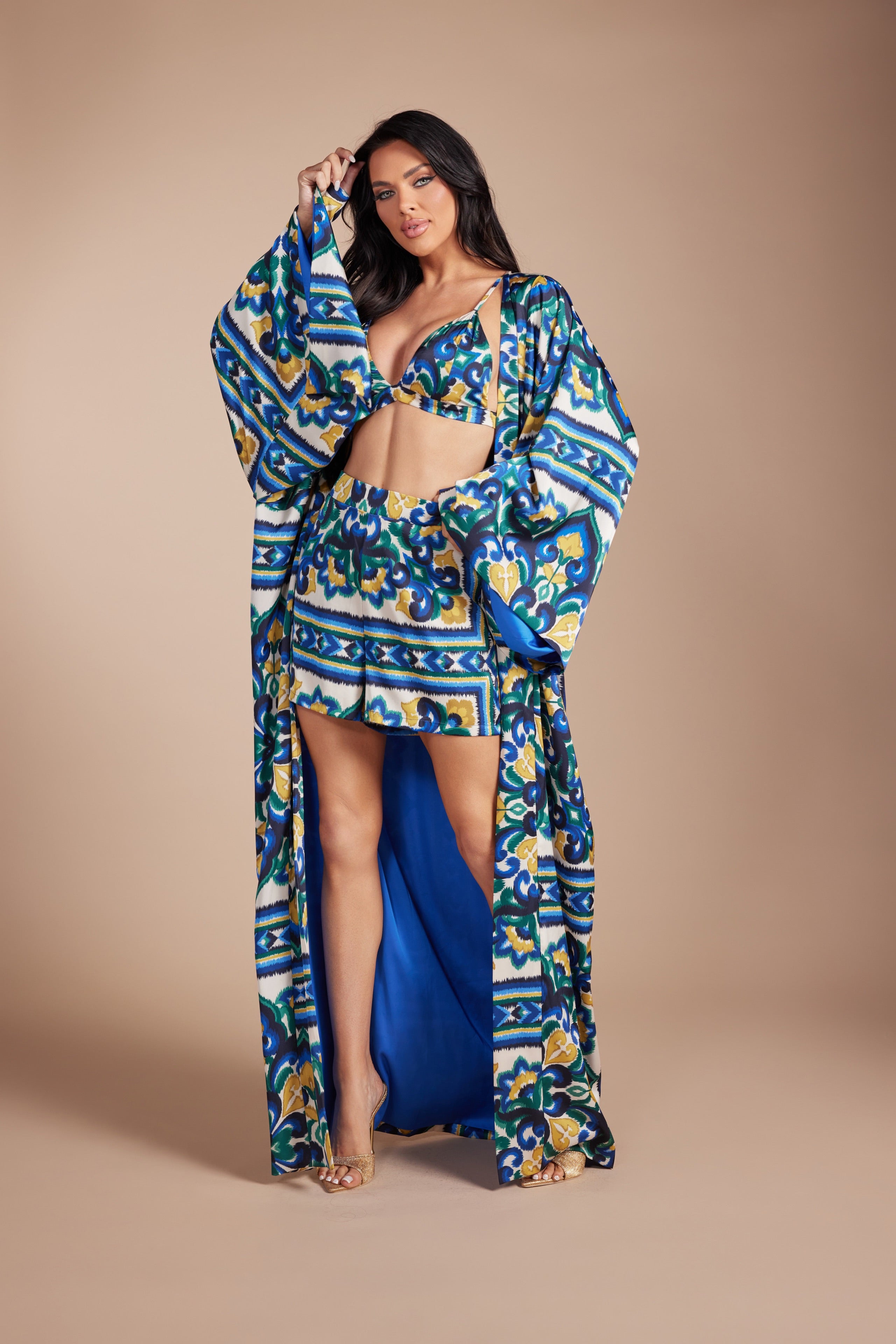 LuxurioPrinted Bralette, High-Waist Shorts & Dramatic Kimono