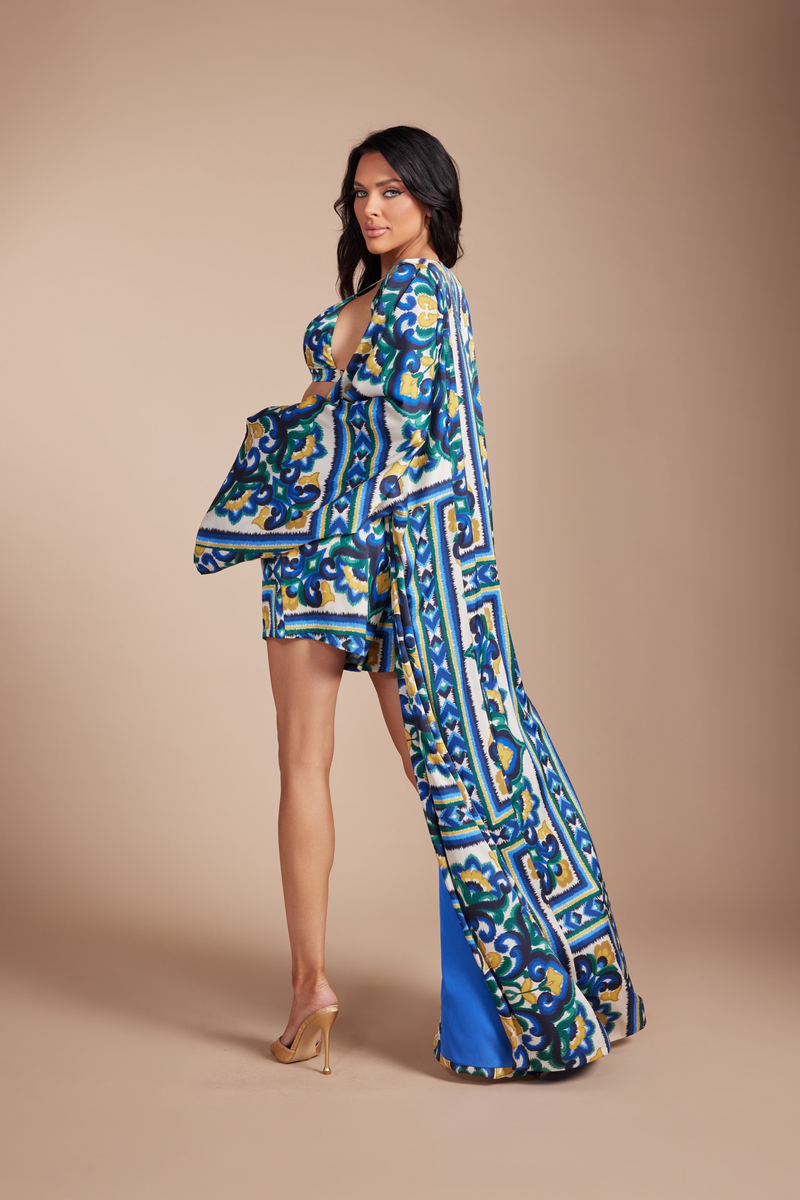 LuxurioPrinted Bralette, High-Waist Shorts & Dramatic Kimono